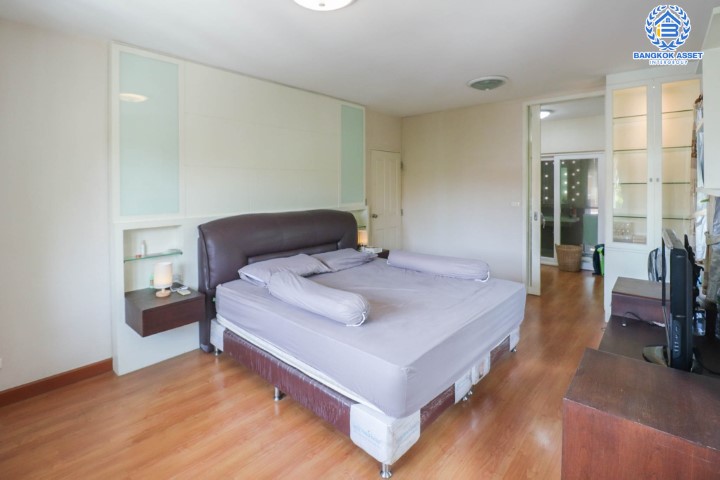 *****บ้านเดี่ยวมือสอง คุณภาพระดับแบรนด์ Q.House ม.คาซ่าวิลล์ ราชพฤกษ์-แจ้งวัฒนะ เนื้อที่กว้างเกือบ 100 ตร.ว. หลังใหญ่ที่สุดในโครงการ! ฟังก์ชัน 3 ห้องนอน 3 ห้องน้ำ จอดรถได้ 2 คัน โครงการตั้งบนทำเลเดินทางสะดวก ติดถนนราชพฤกษ์ ใกล้ทางด่วน "แจ้งวัฒนะ" จองด่วน!